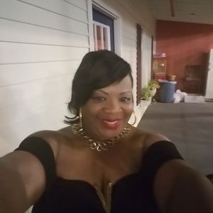 Meet your Posher, Nicky